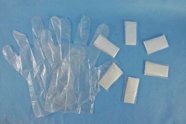 China Food Grade Disposable Gloves Kitchen Cleaning , Single Use Poly Food Service Gloves  supplier