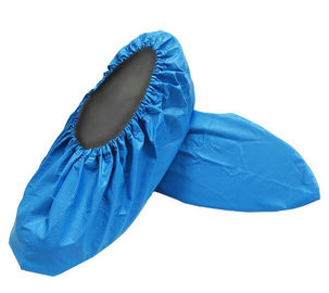 China Disposable Thick Embossed CPE Overshoes Anti-Skid Shoe Cover supplier