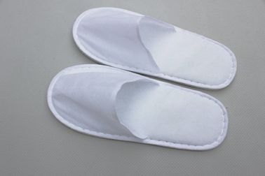 China White Disposable Hotel Slippers , SPA Soft Hotel Bathroom Slippers 28*11cm supplier
